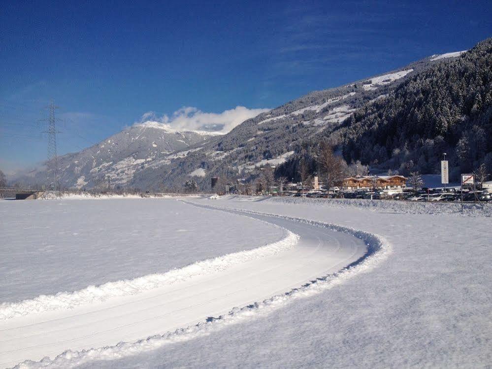 Pension Kreuzjoch Zell am Ziller Dış mekan fotoğraf